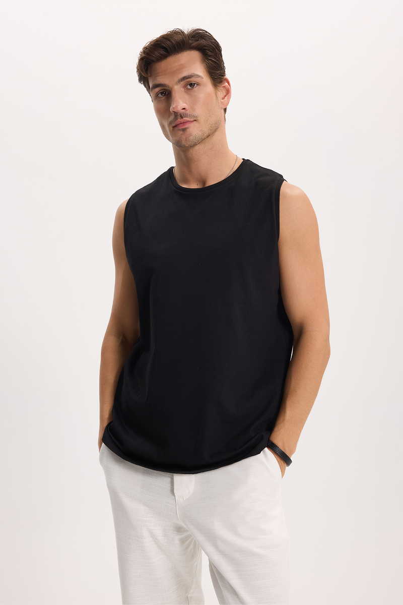 Plain Black 