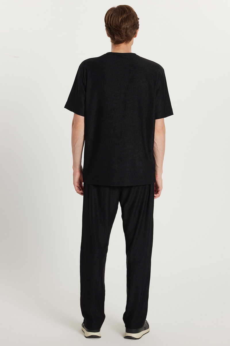 Oversize - Relaxed Fit Oversize - Relaxed Fit