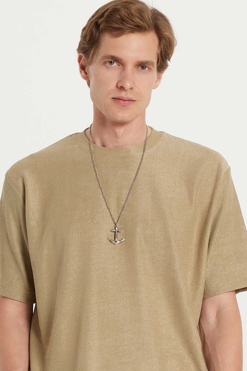 Oversize - Relaxed Fit Oversize - Relaxed Fit