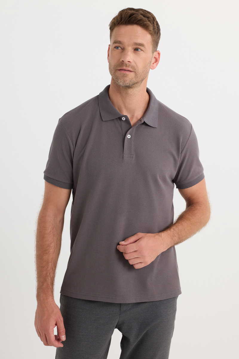 Classic Fit - Comfort Fit T-Shirt