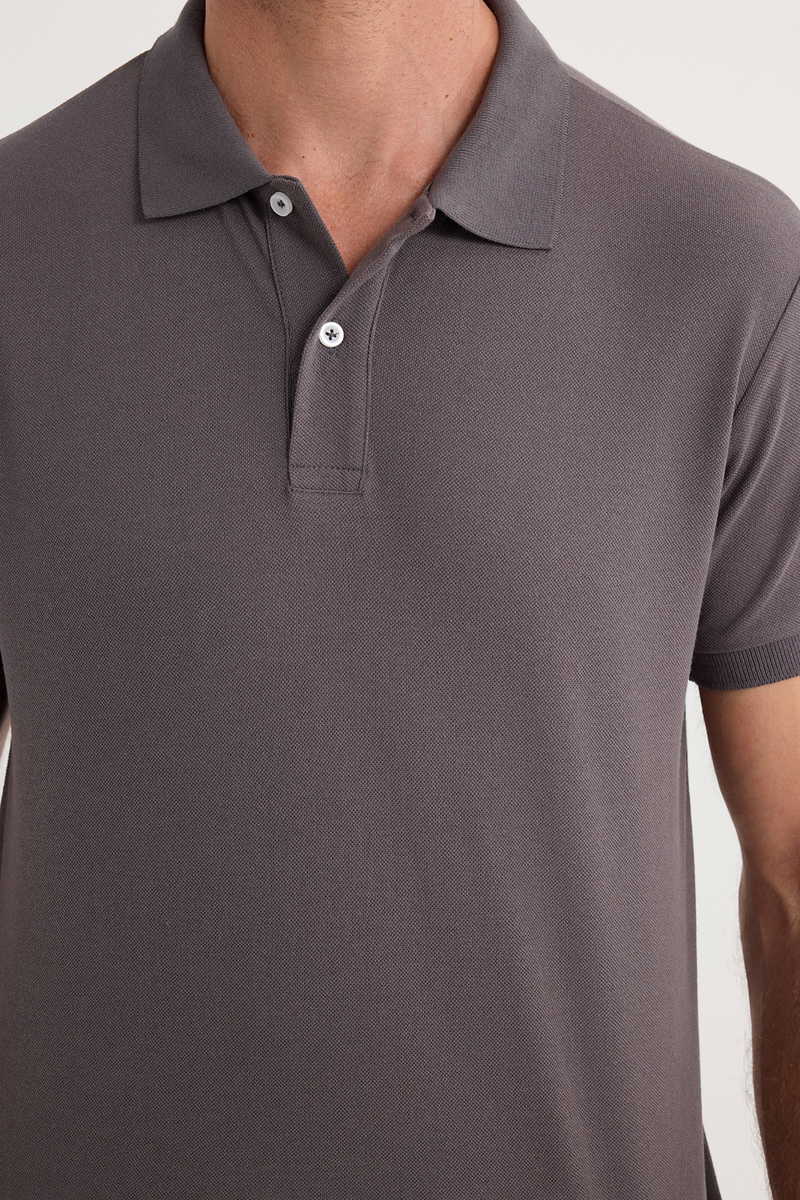 Classic Fit - Comfort Fit T-Shirt