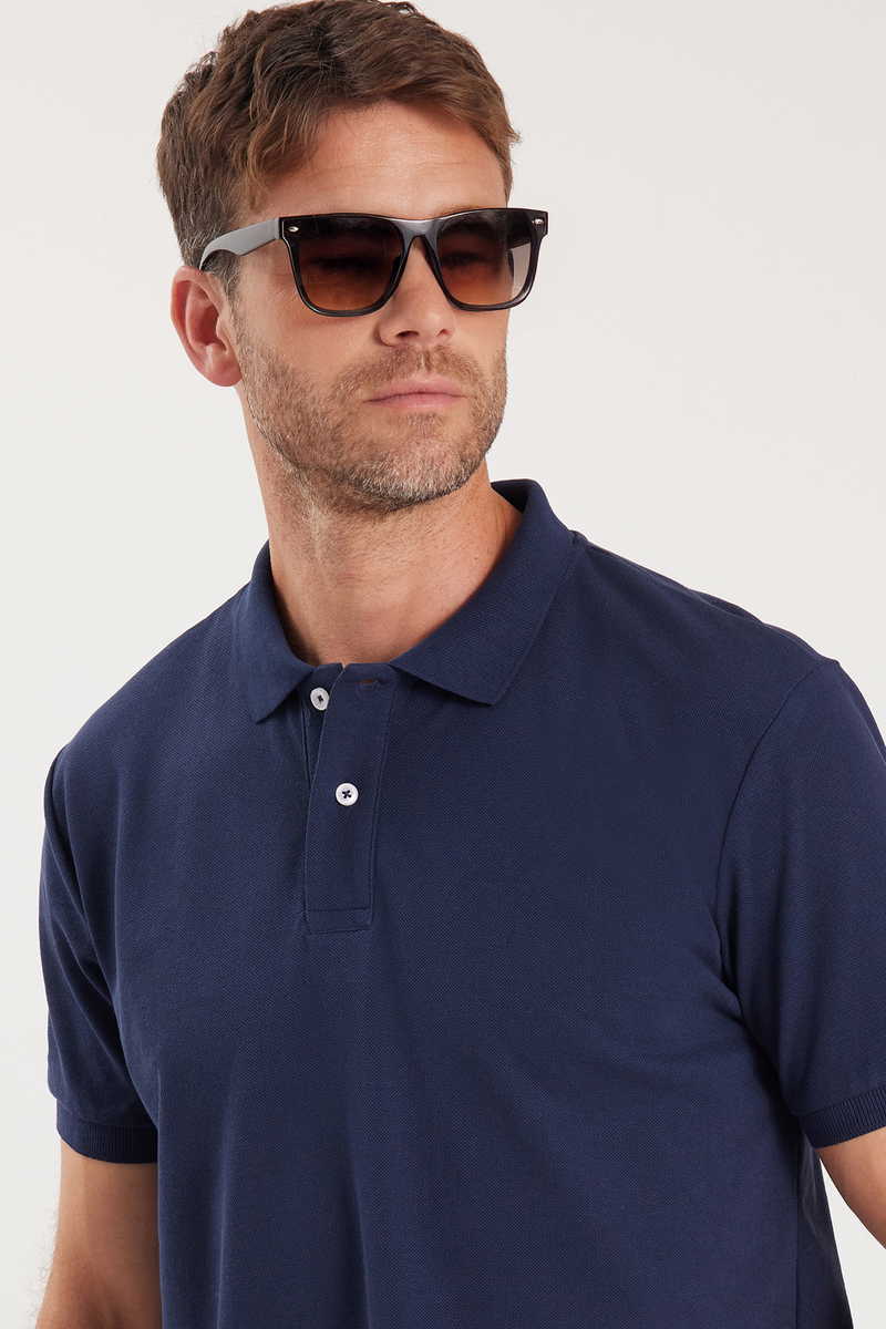 Classic Fit - Comfort Fit T-Shirt