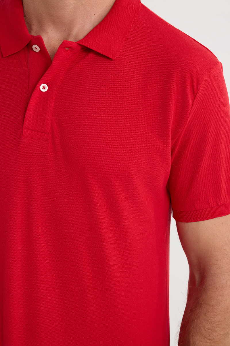 Classic Fit - Comfort Fit T-Shirt