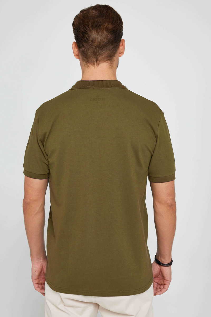 Classic Fit - Comfort Fit T-Shirt Classic Fit - Comfort Fit T-Shirt
