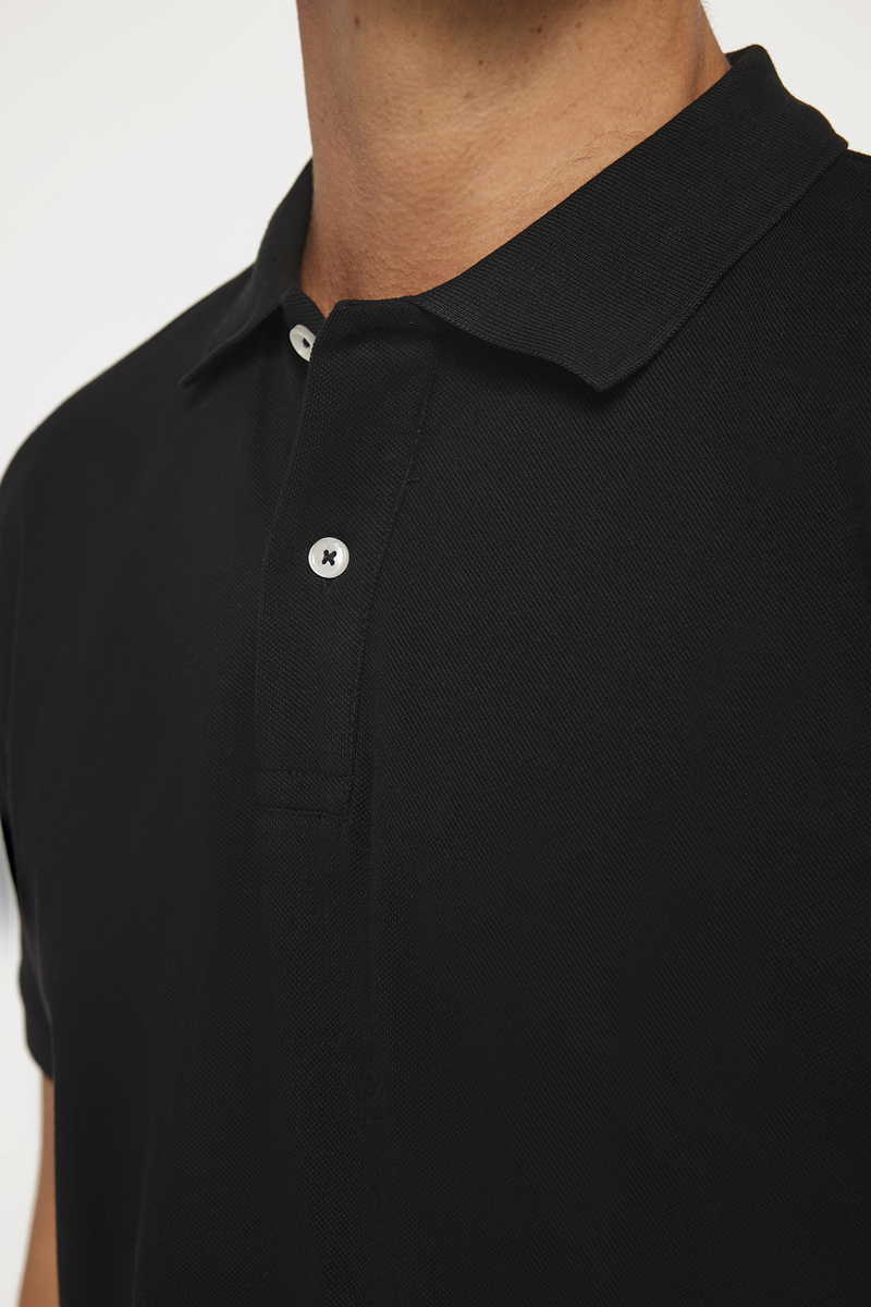 Classic Fit - Comfort Fit T-Shirt