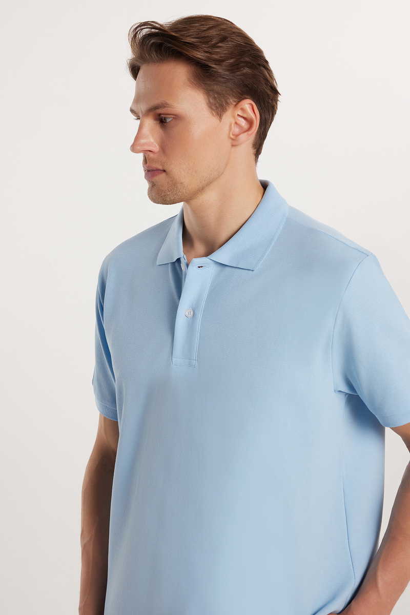 Classic Fit - Comfort Fit T-Shirt Classic Fit - Comfort Fit T-Shirt