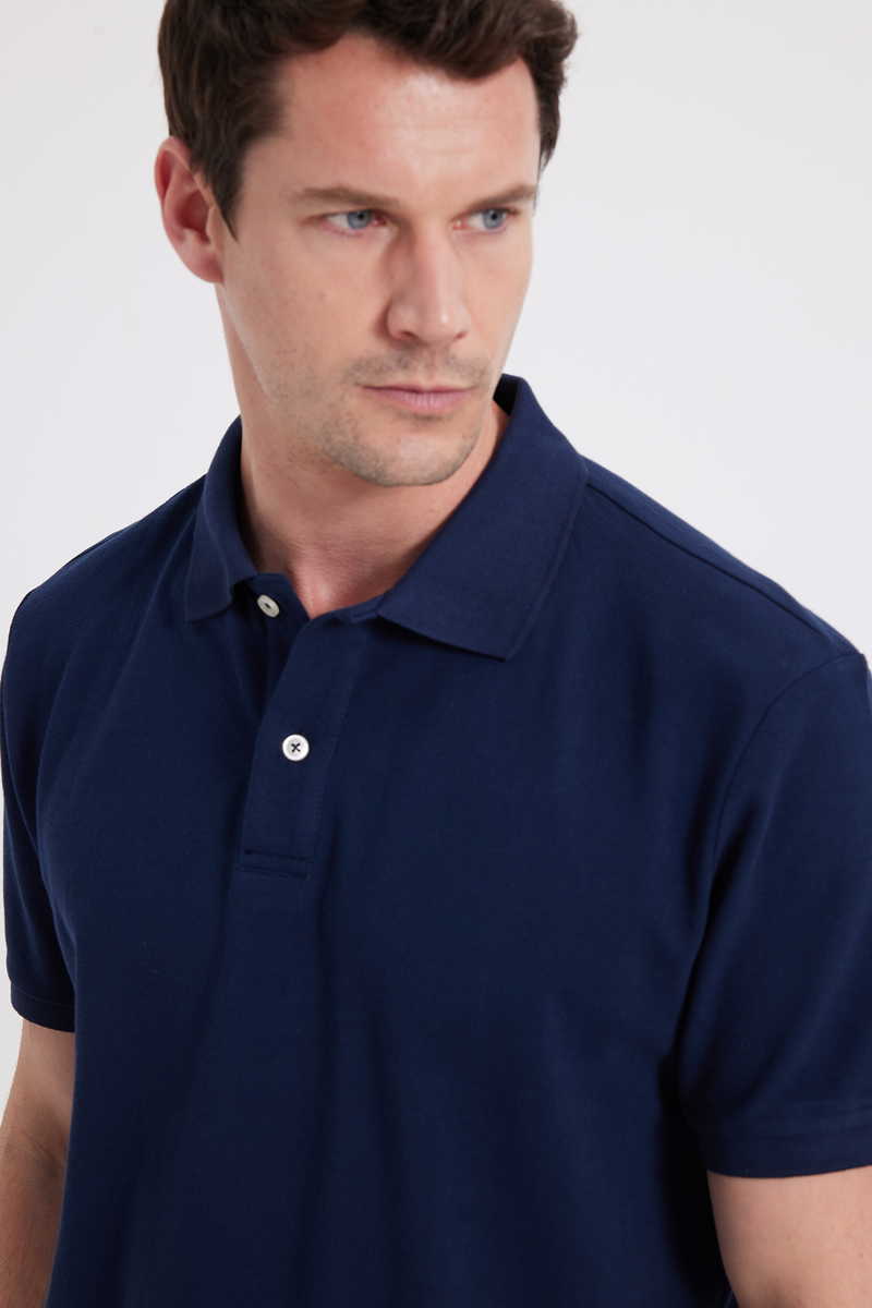Classic Fit - Comfort Fit T-Shirt