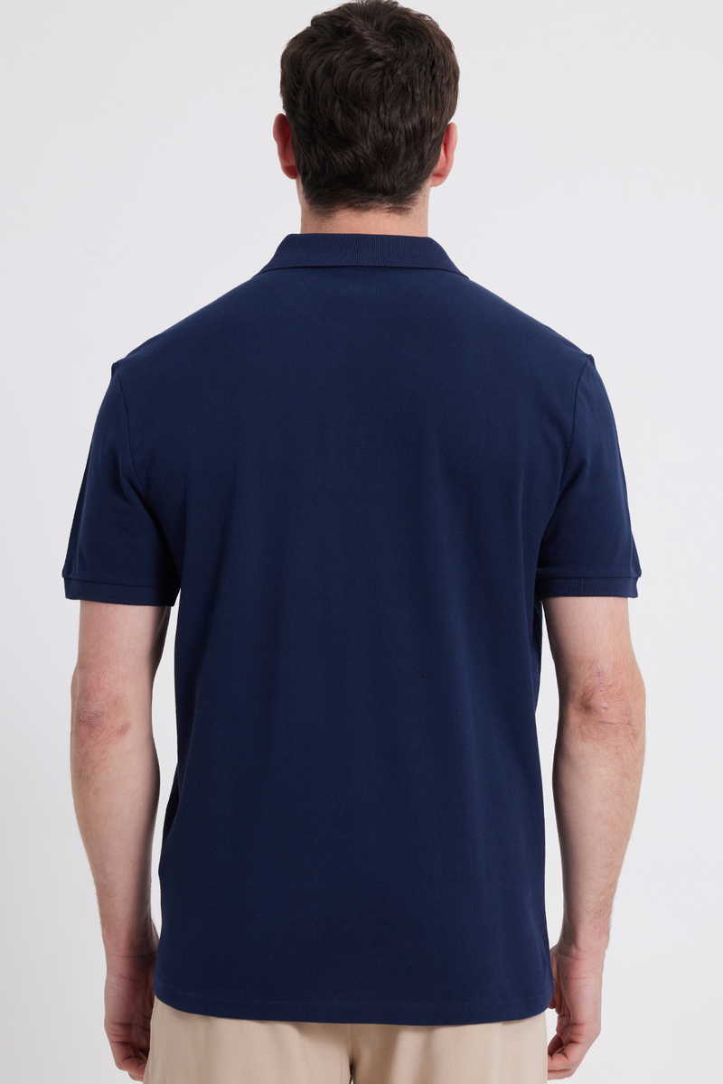 Classic Fit - Comfort Fit T-Shirt Classic Fit - Comfort Fit T-Shirt