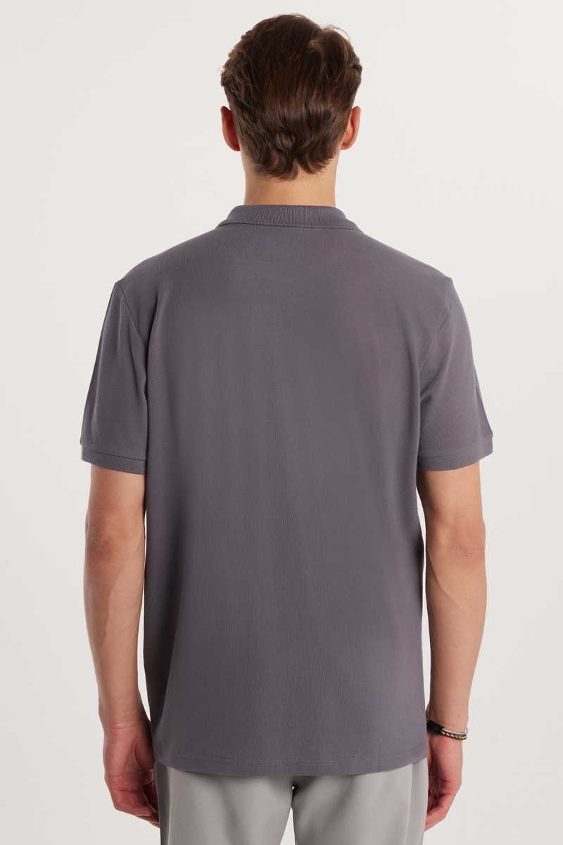 Classic Fit - Comfort Fit T-Shirt Classic Fit - Comfort Fit T-Shirt