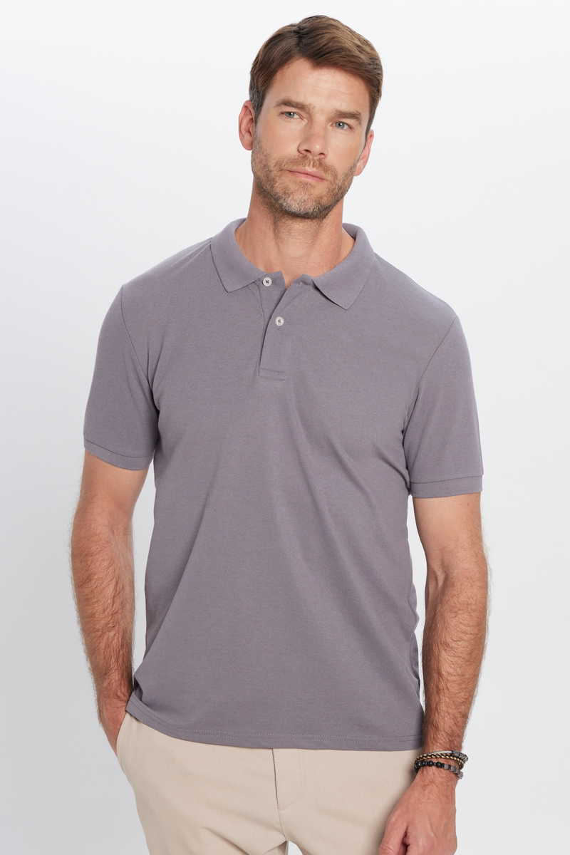 Classic Fit - Comfort Fit T-Shirt