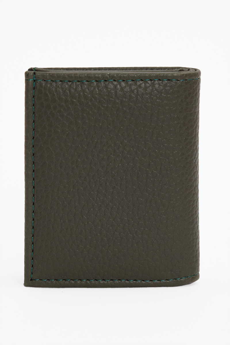  Маслинеста Паричник