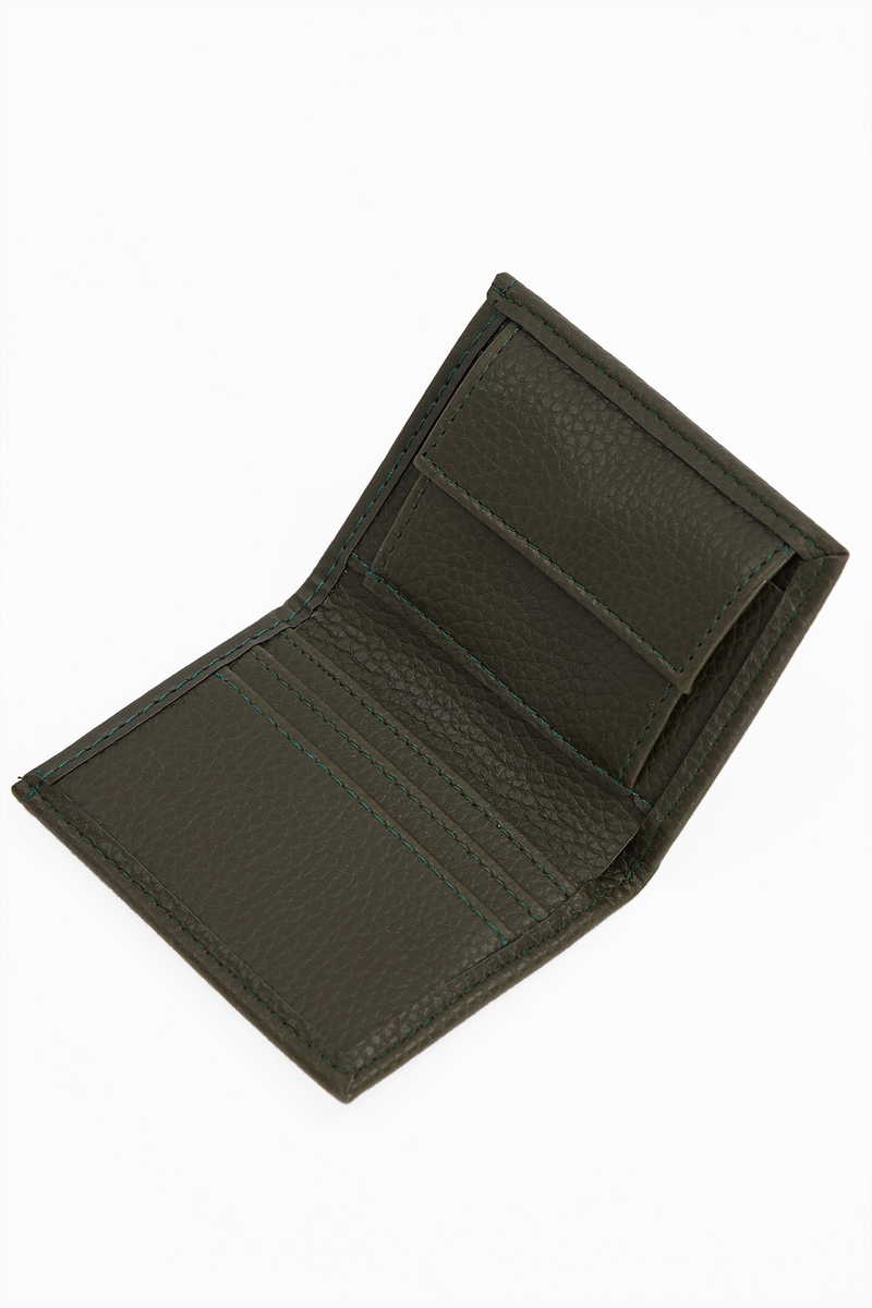  Маслинеста Паричник