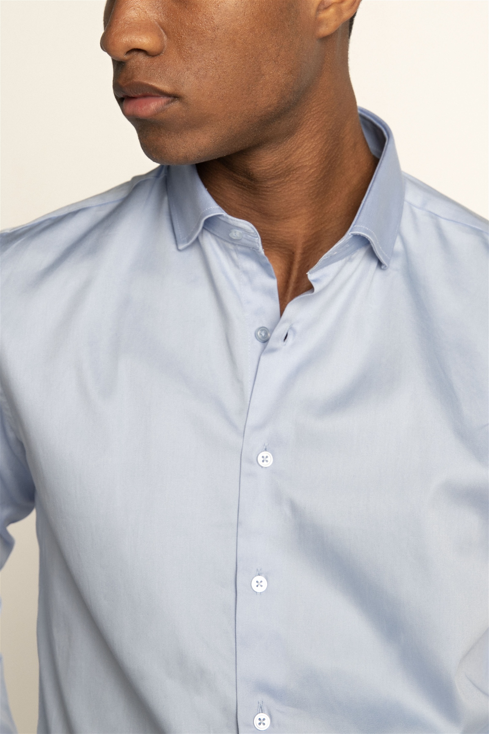 Világoskék színű pamut slim fit férfi ing