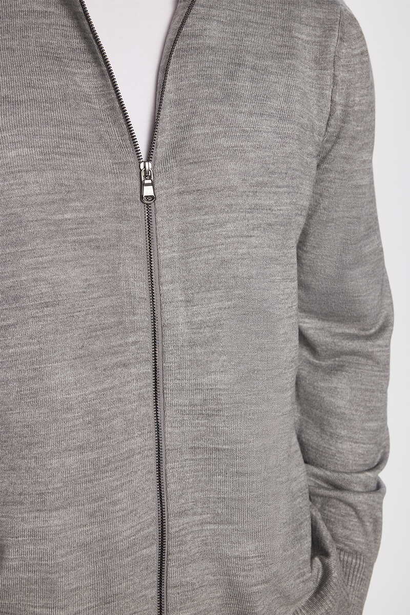 Slim Fit Slim Fit