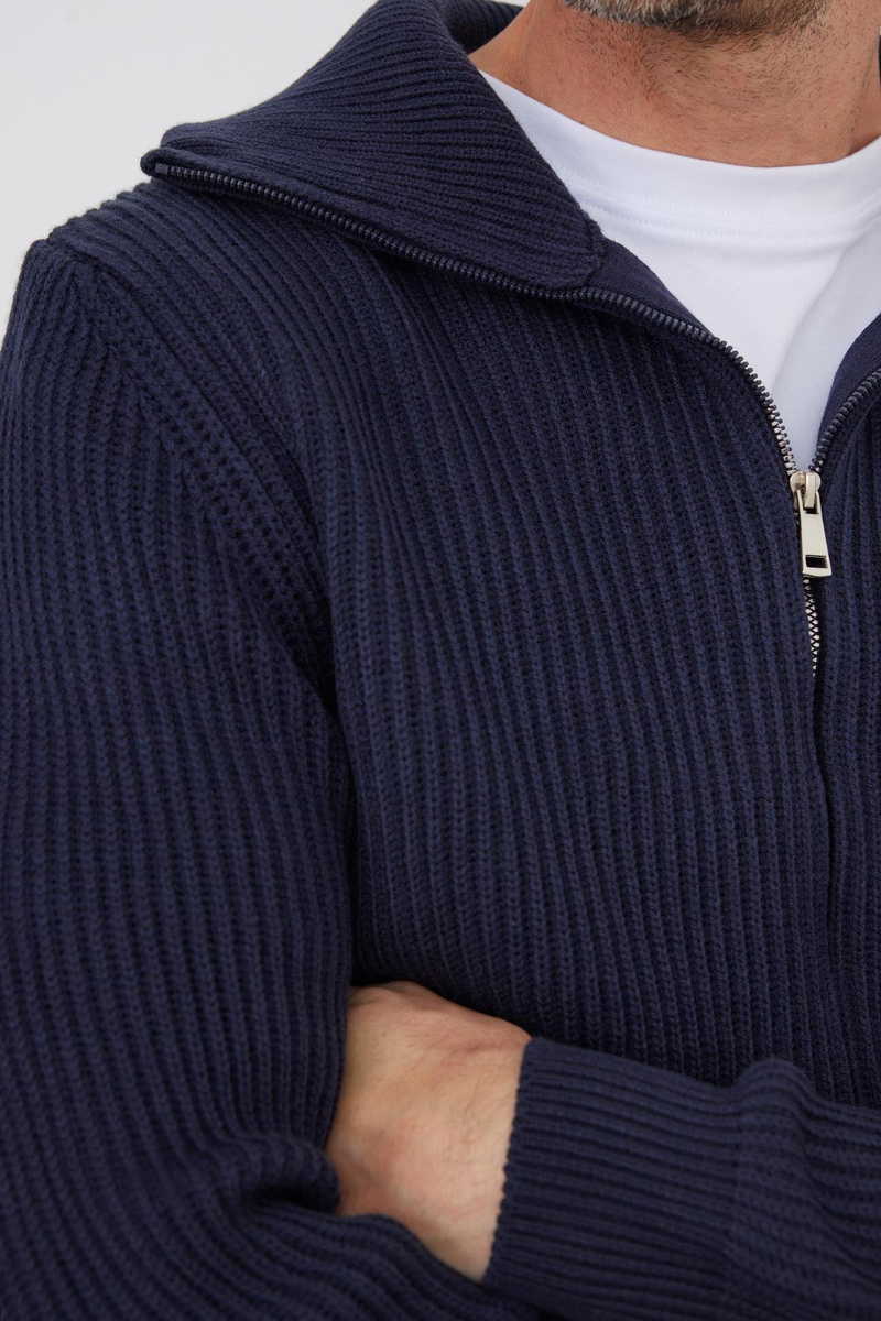  Mornarsko plava Kardigan