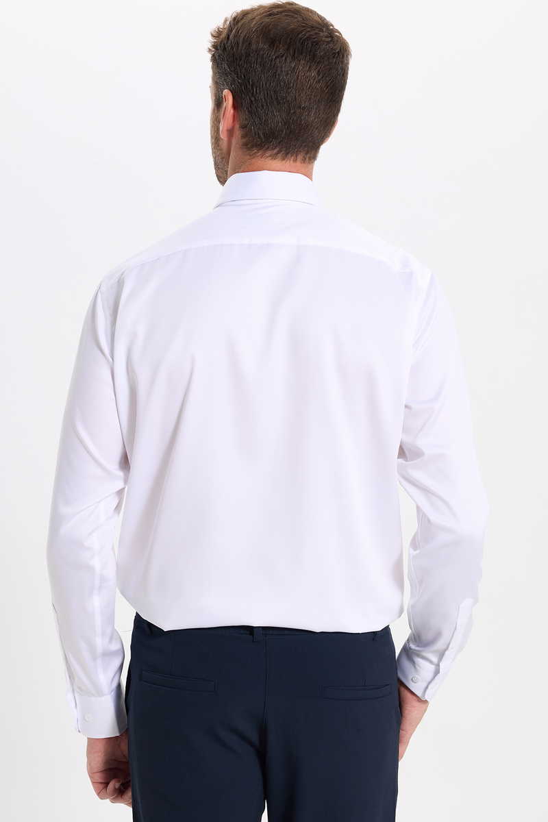 Classic Fit Vasalásmentes Fehér Férfi Ing – 100% Pamut - TUDORS Classic Fit Vasalásmentes Fehér Férfi Ing – 100% Pamut - TUDORS