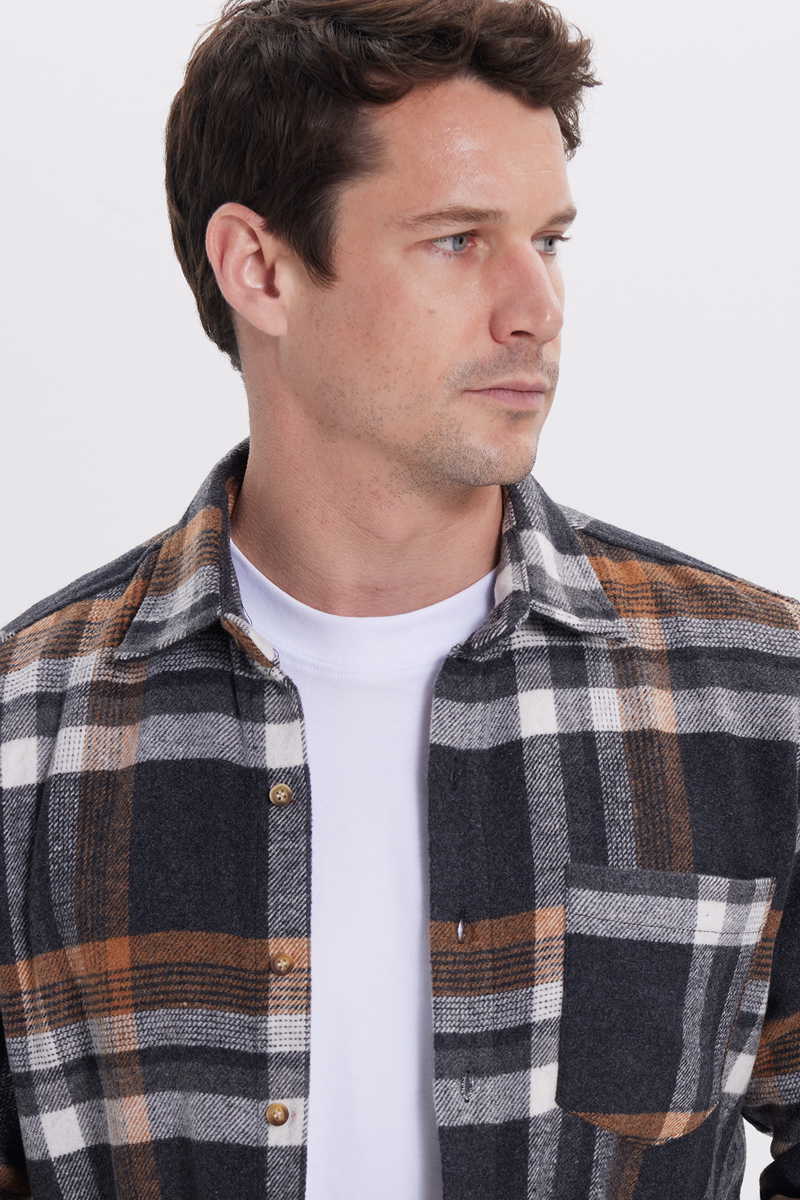 Classic Fit - Comfort Fit Shirt