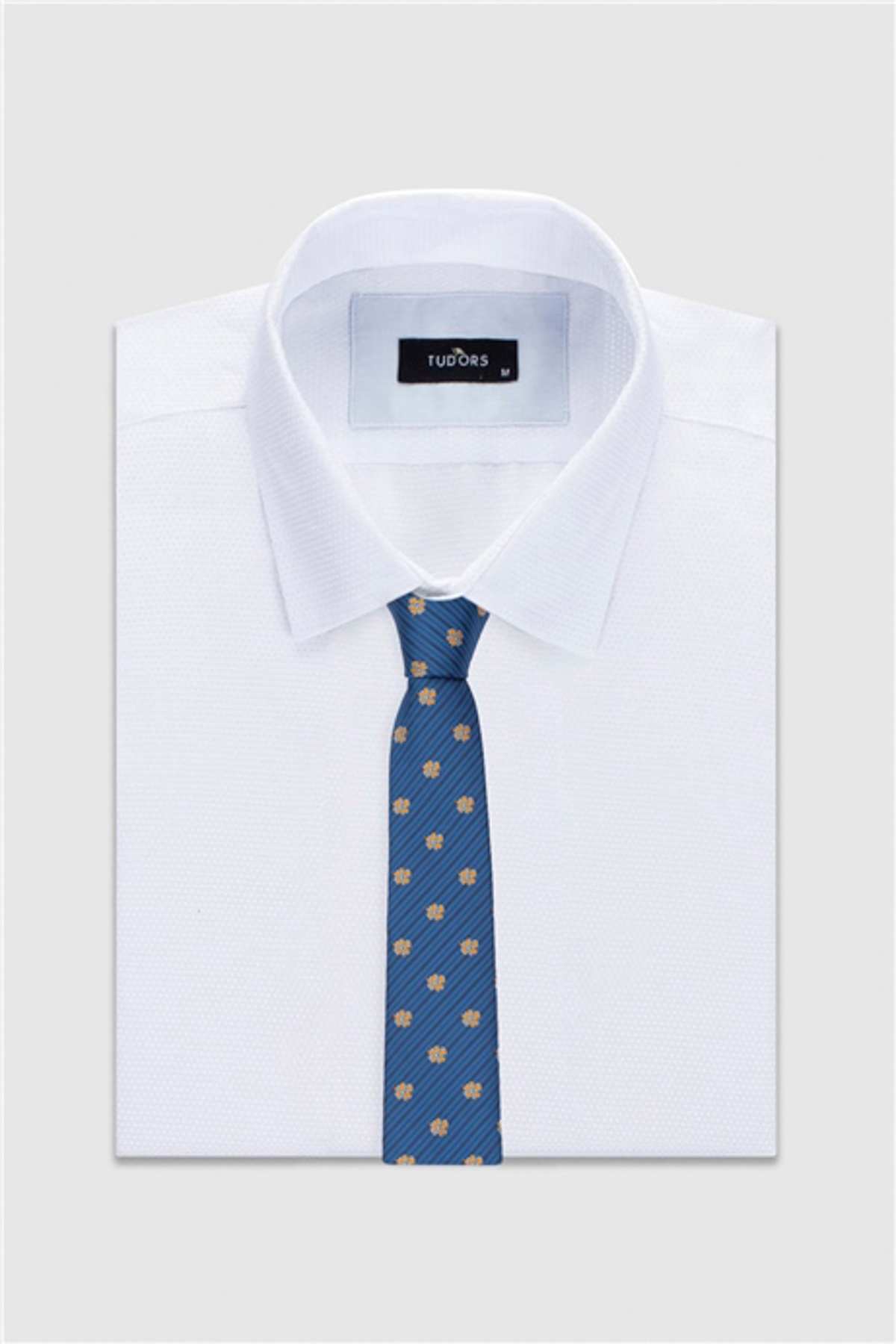 Kék színű sárga virágmintás klasszikus nyakkendő