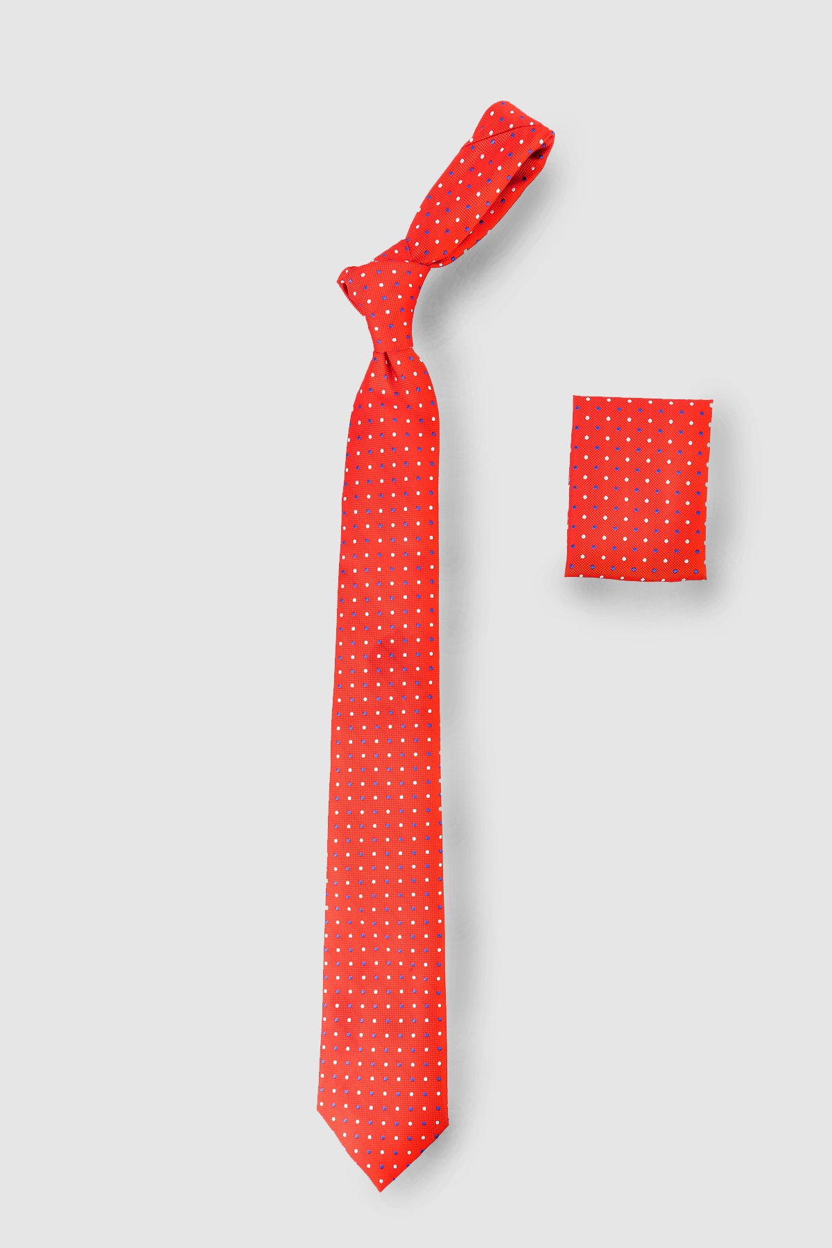 Piros színű apró pöttyös Klasszikus nyakkendő