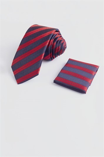 Sötétszürke alapon piros csíkos klasszikus nyakkendő