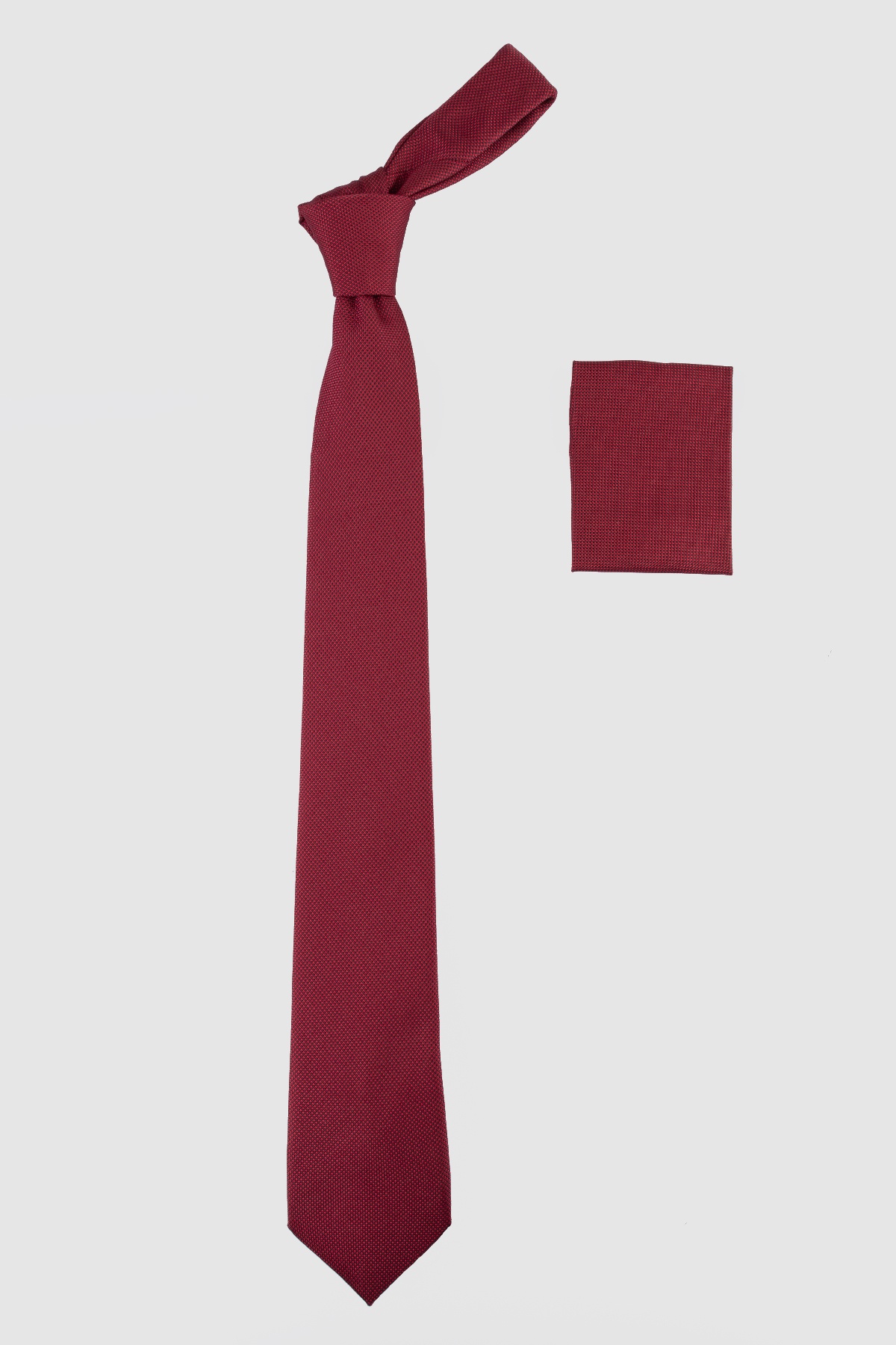 Plain  Tie