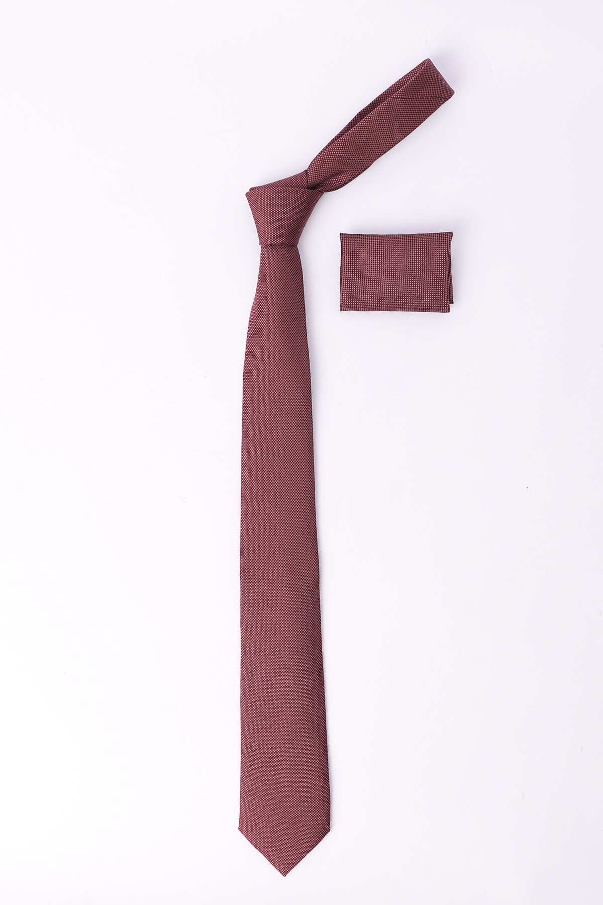 Plain  Tie