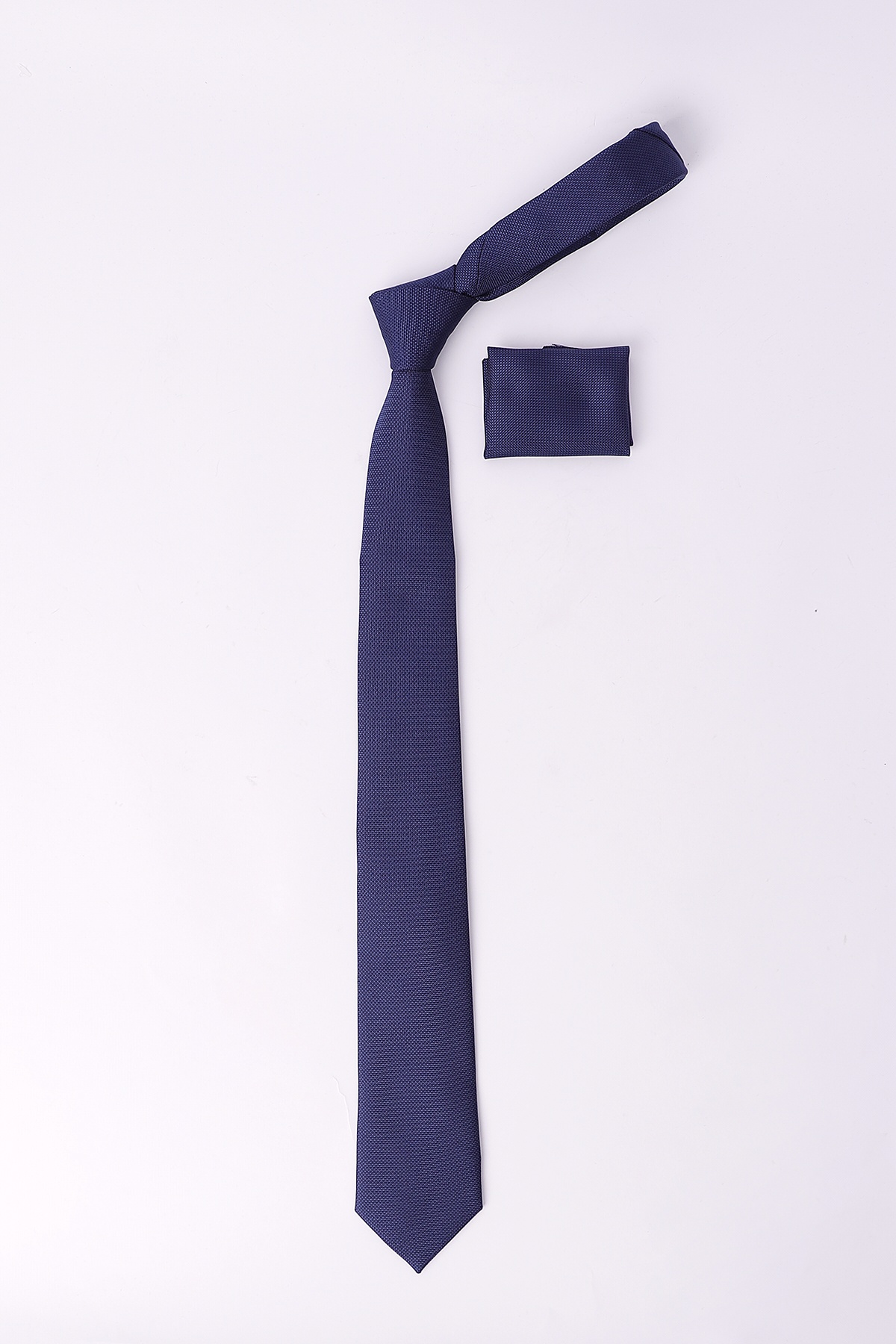  Индиго Вратовръзка