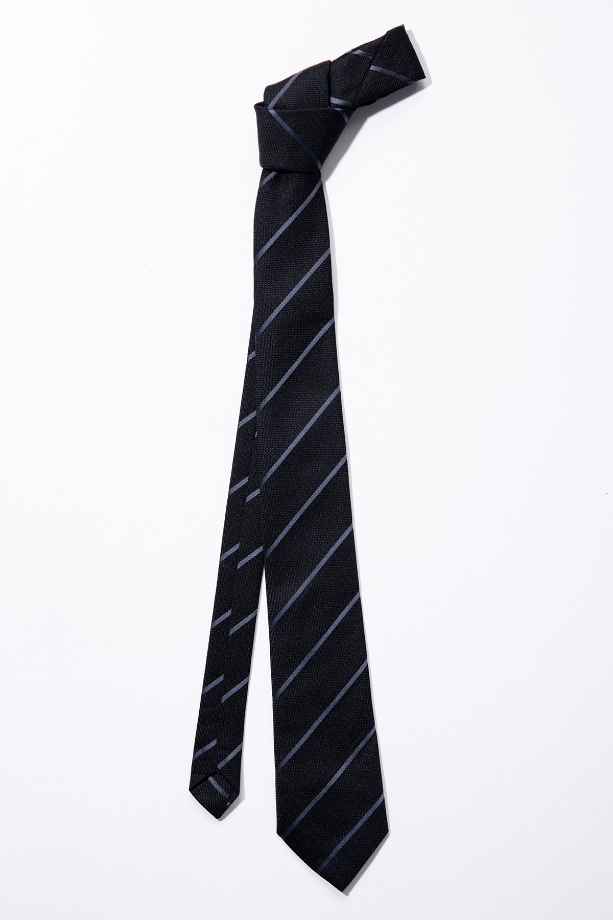 черный галстук