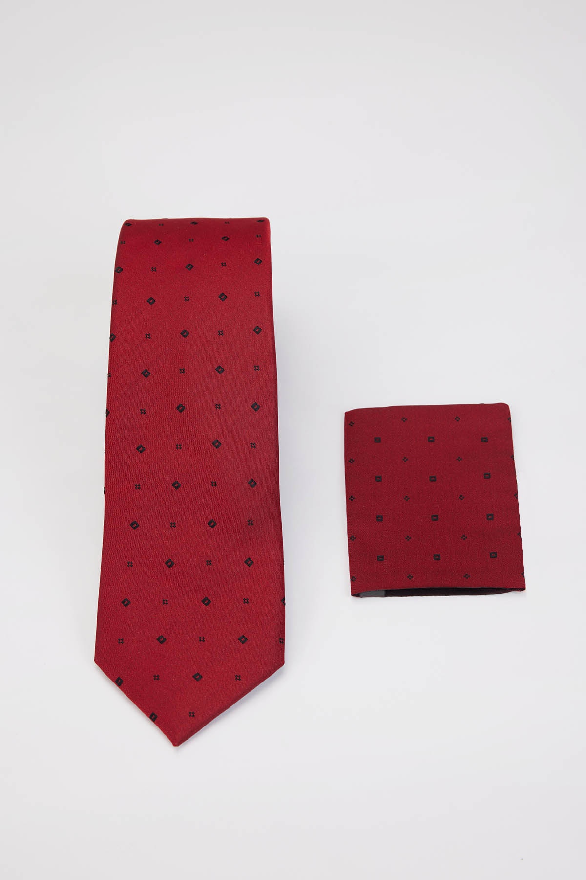  Red Tie