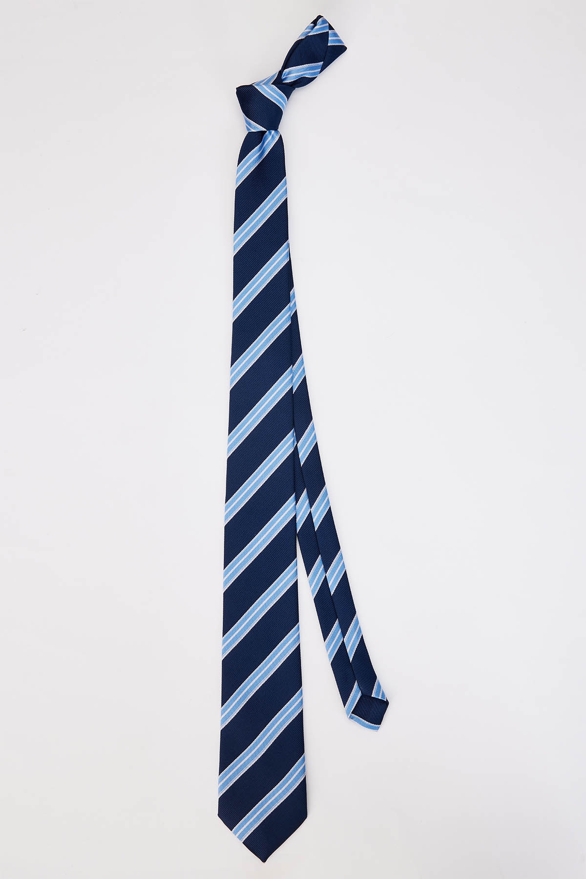   Nyakkendő
