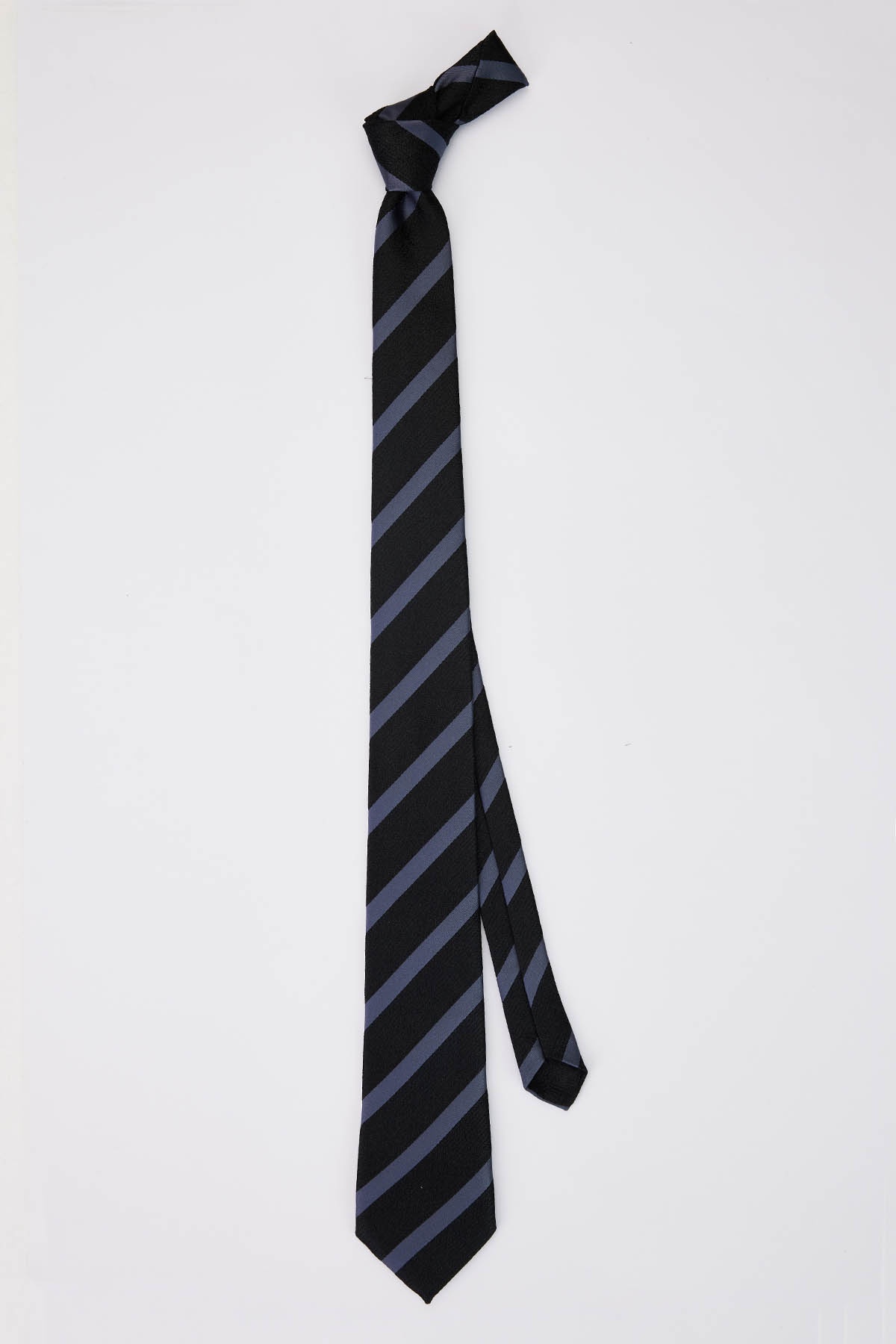  Черен Вратовръзка