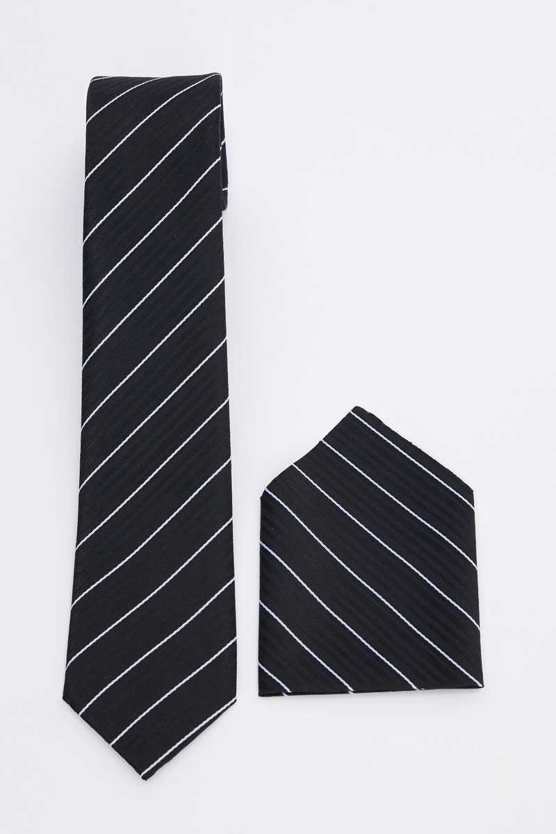 Класическа вратовръзка Вратовръзка Класическа вратовръзка Вратовръзка