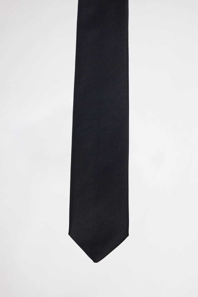 Slim Tie Tie Slim Tie Tie