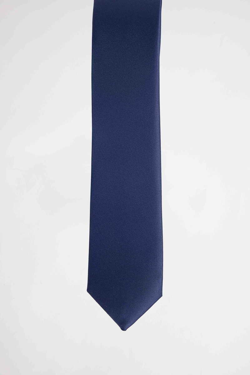 Slim Tie Tie
