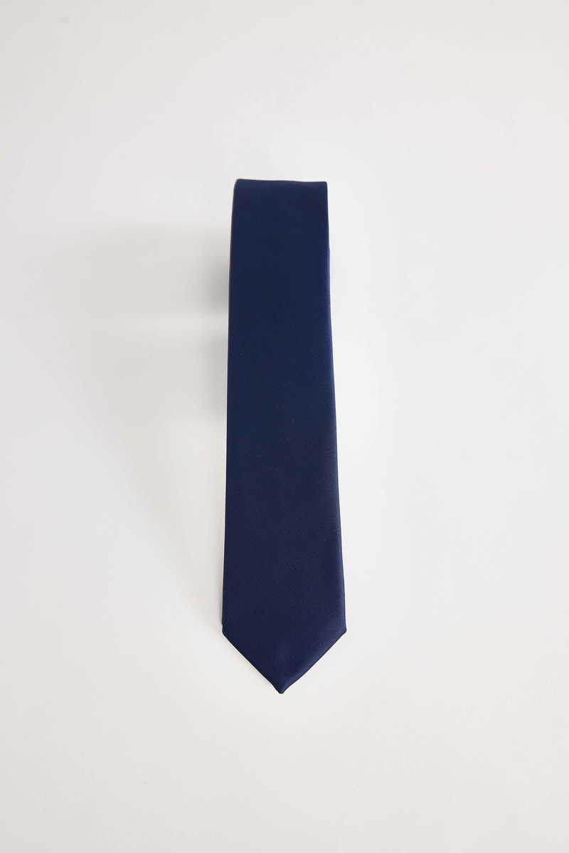 Slim Tie Tie