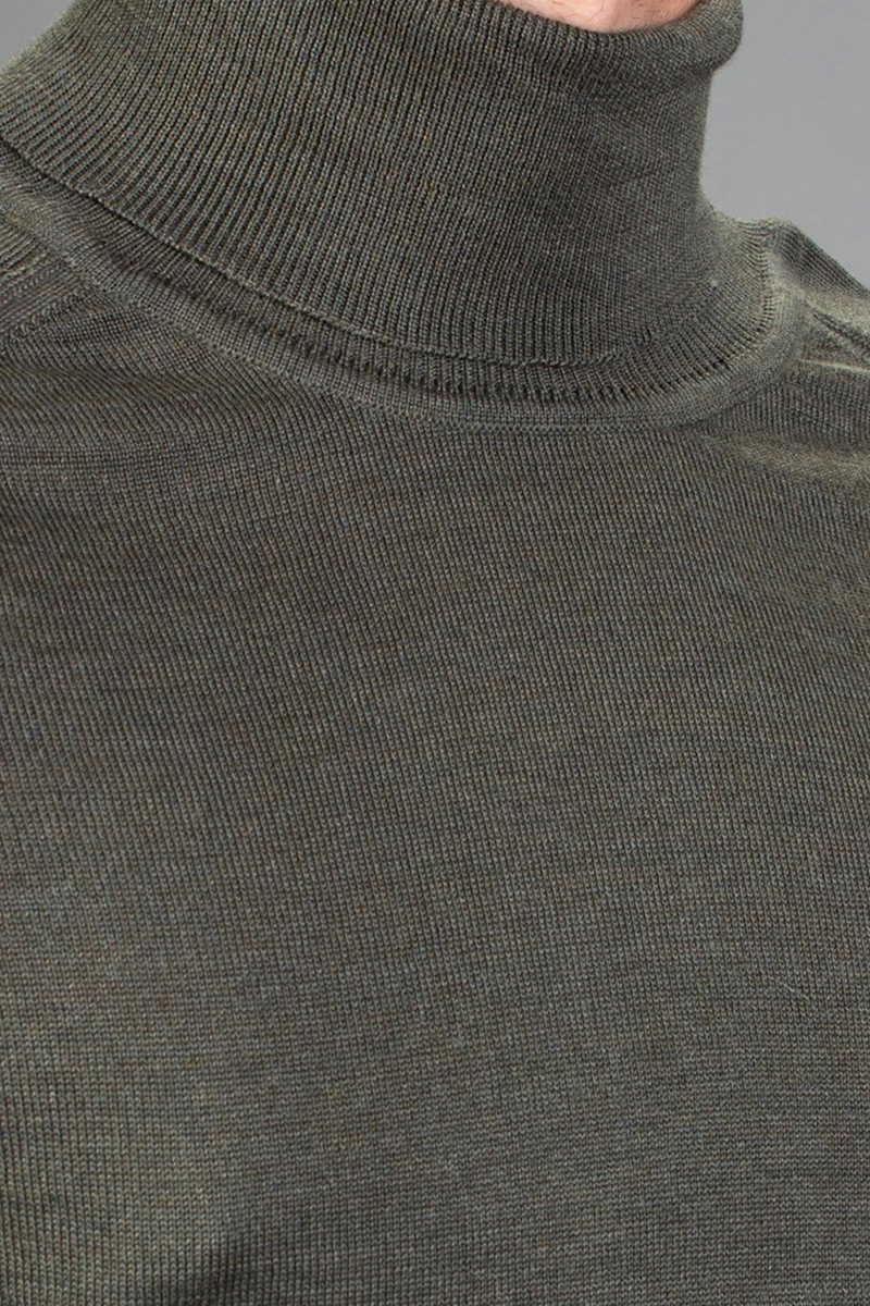 Slim Fit Sweater