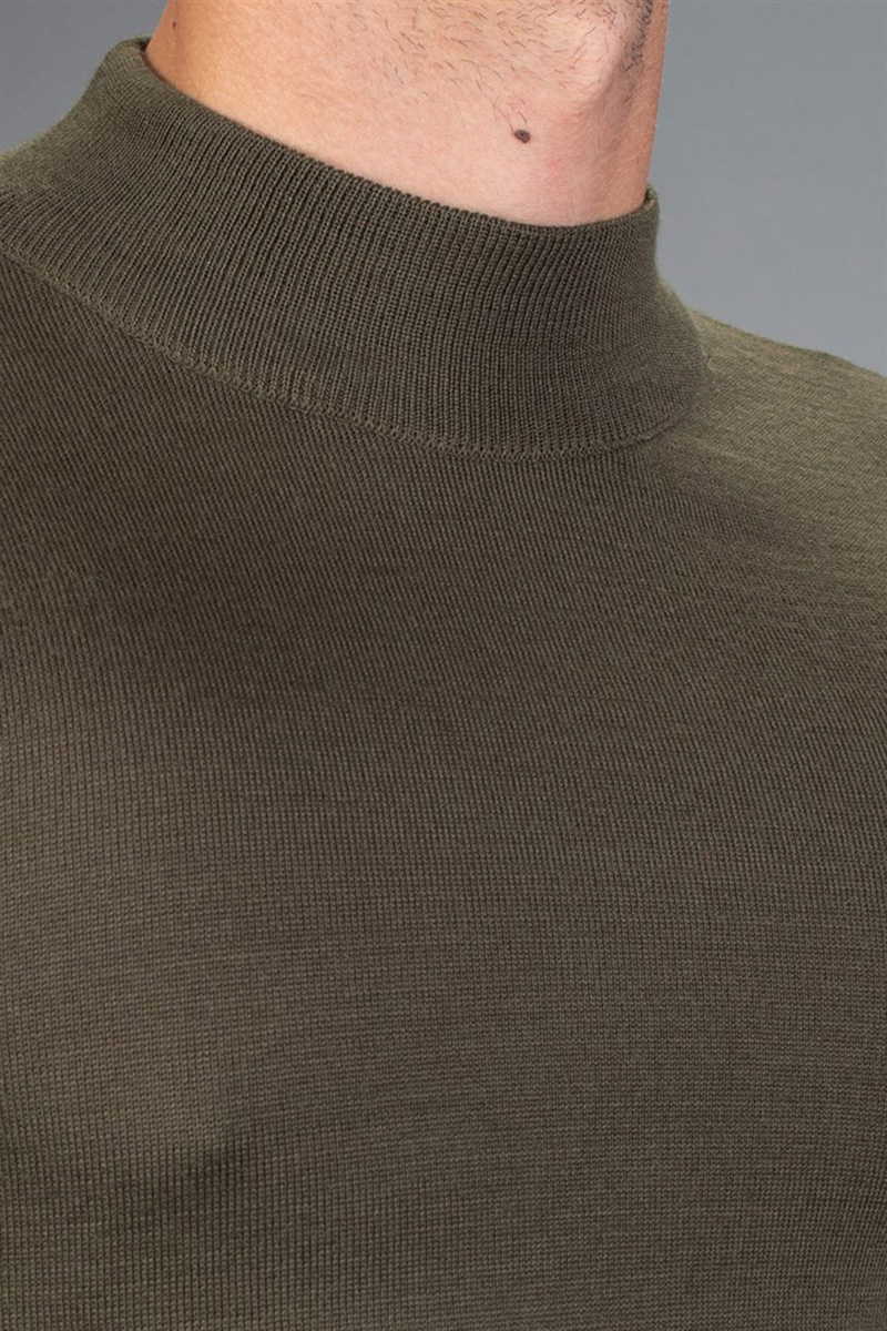 Slim Fit Sweater