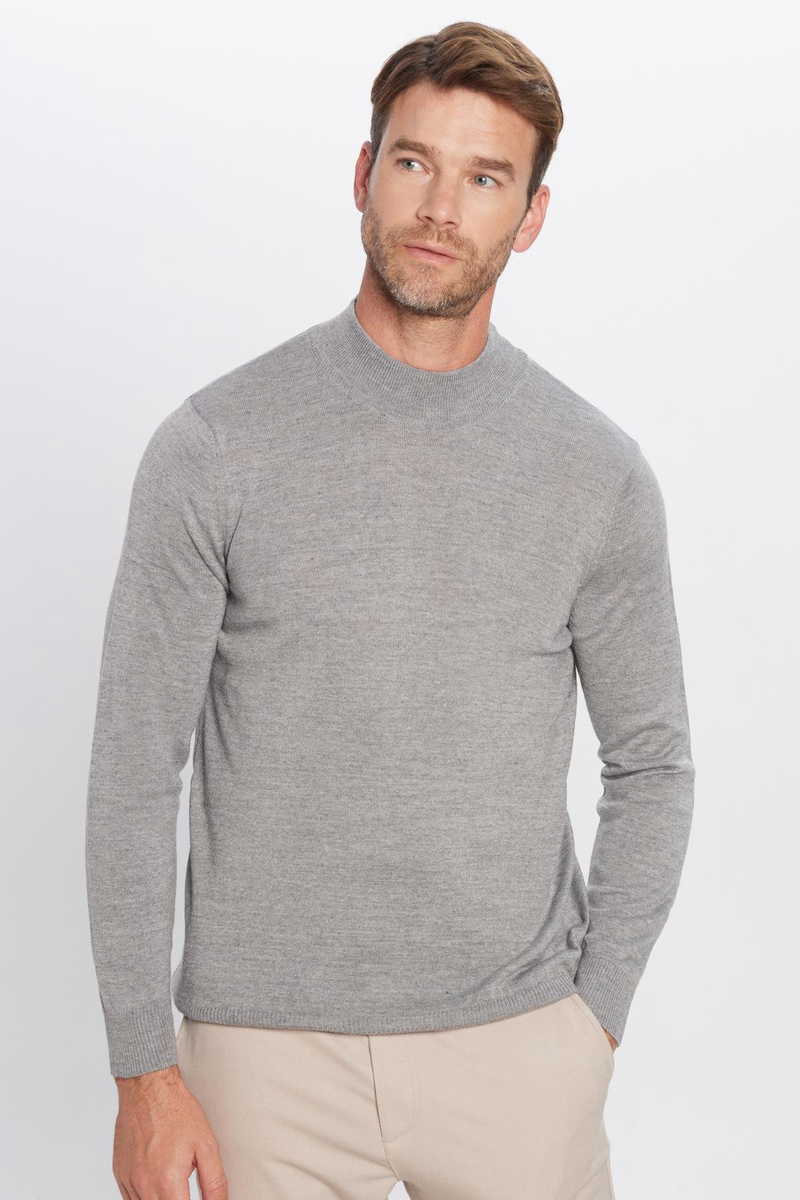 Jednobojni Siva Džemper