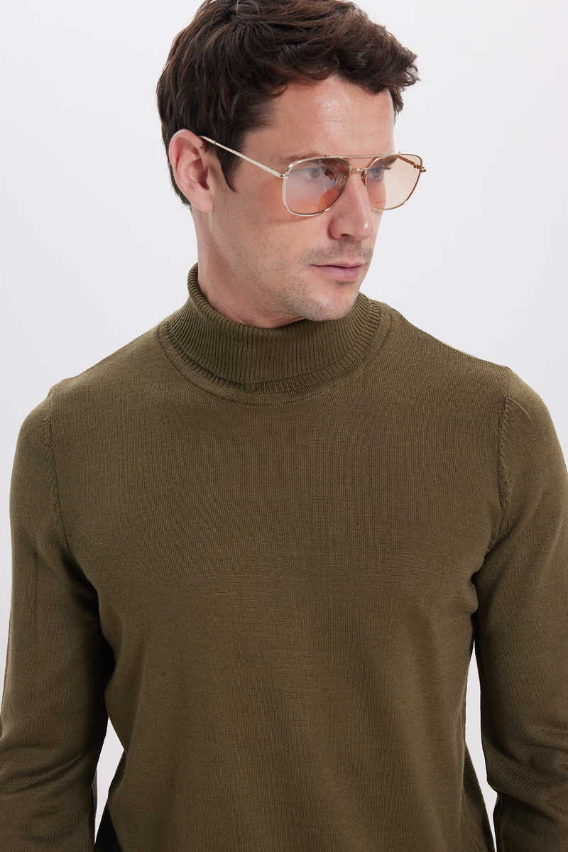 Slim Fit Sweater