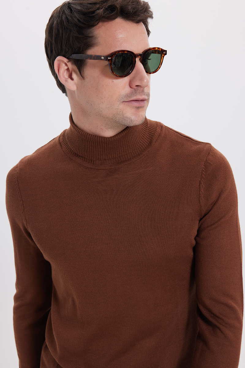 Slim Fit Sweater