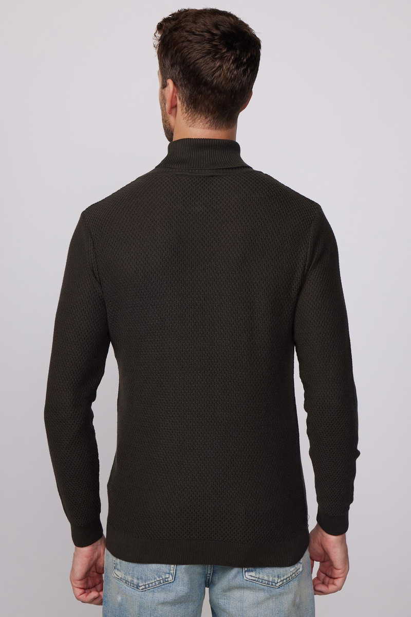 Slim Fit Sweater