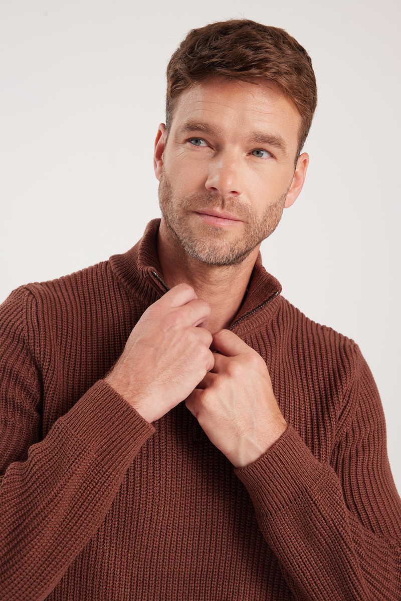 Slim fit Pulóver Slim fit Pulóver