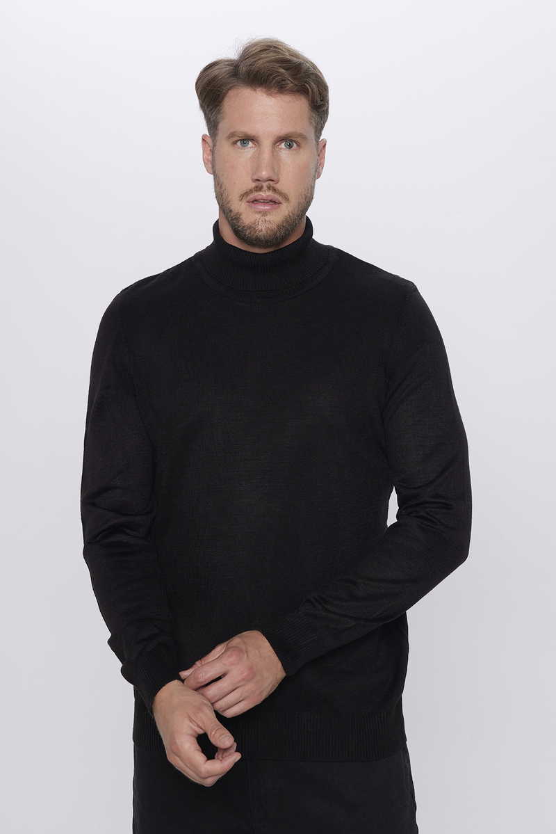 Slim Fit Sweater