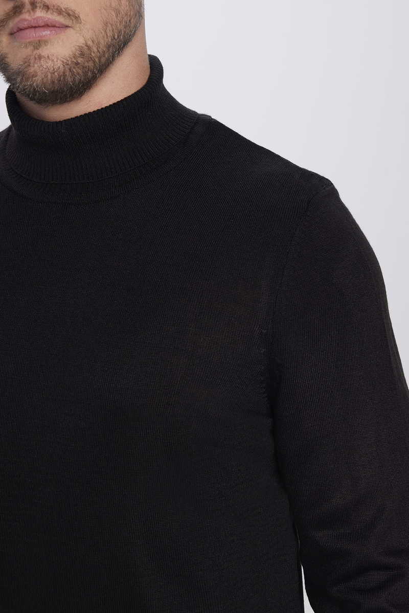 Slim Fit Sweater