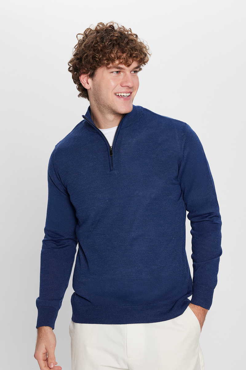 Classic Fit - Comfort Fit Sweater