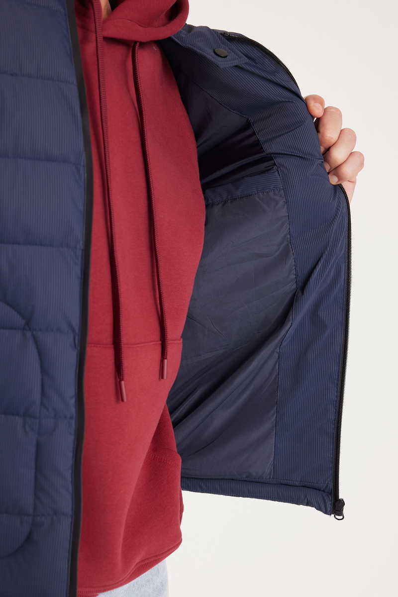 Classic Fit - Comfort Fit Classic Fit - Comfort Fit