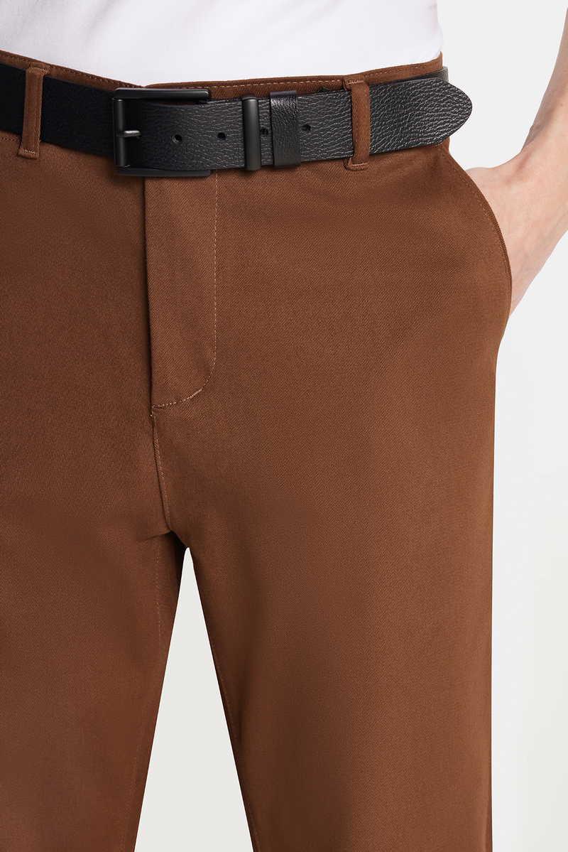 Slim Fit-Strukirana Slim Fit-Strukirana