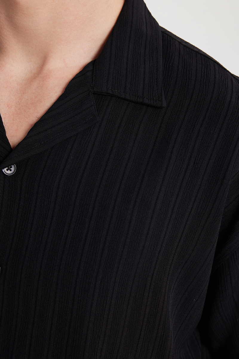 Black Shirt Black Shirt