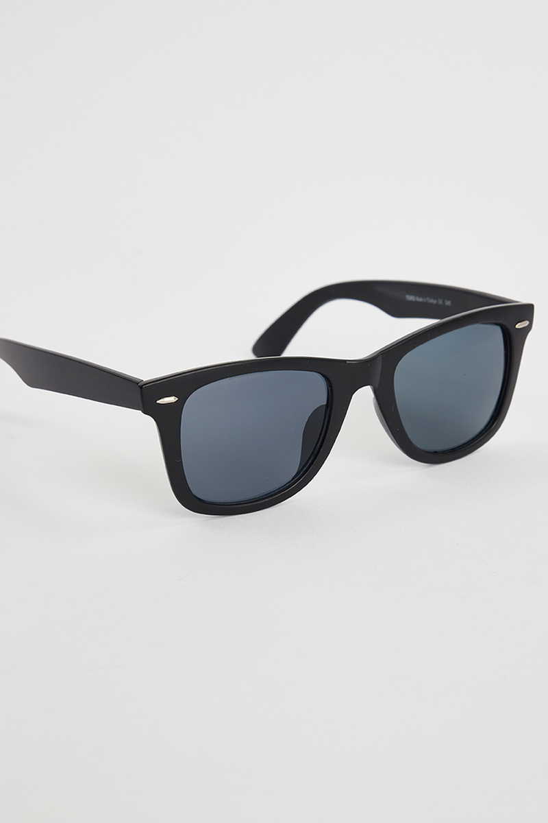 Plain Black Sunglasses Plain Black Sunglasses