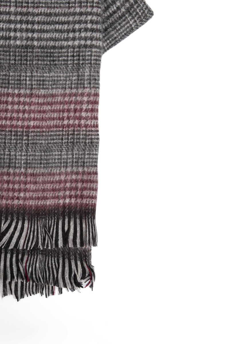   Scarf